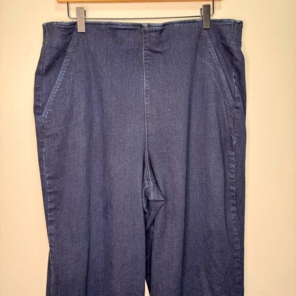 Torrid Wide Leg Super Soft High-Rise Trouser Jean Size 14 - Picture 8 of 14